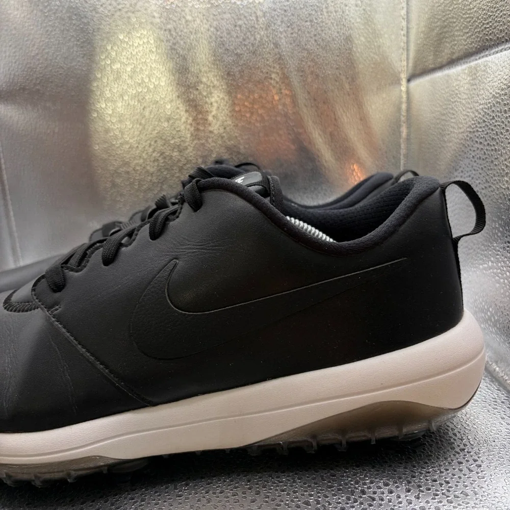 Size 12W Nike Roshe Golf Tour Wide Black White Mens Athletic Sneaker AR5579-001